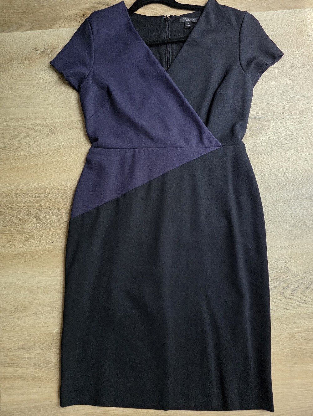 Ann Taylor Petite 2P Colorblock Ponte Sheath Dress Black Purple Office Work